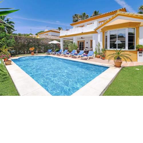 Hacienda Azalea