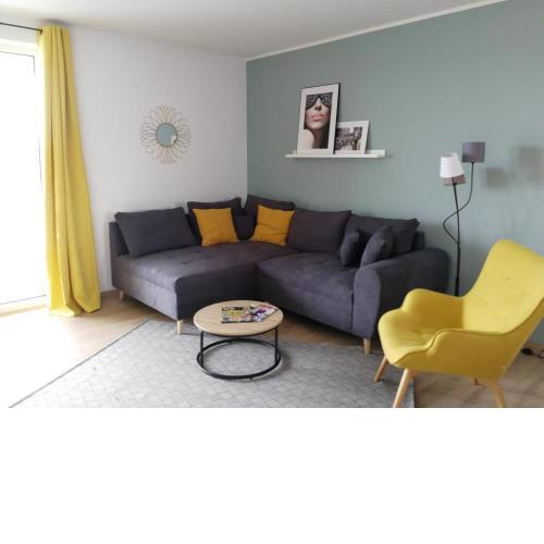 Hafen 13-2 - Exklusives Penthouse Wohnung mit Blick auf die Mueritz und Personenaufzug