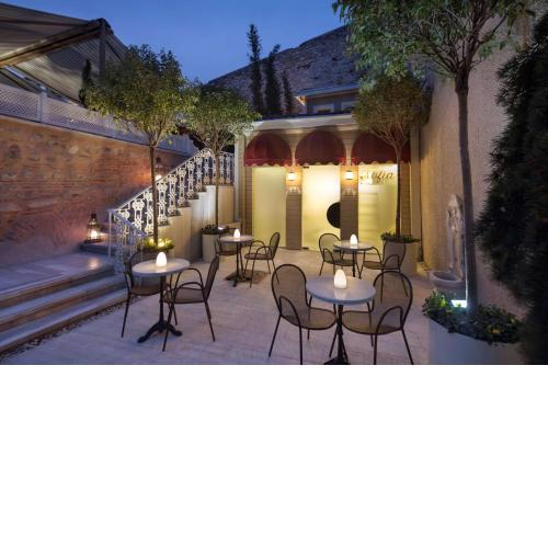 Hagia Sofia Mansions Istanbul, Curio Collection by Hilton