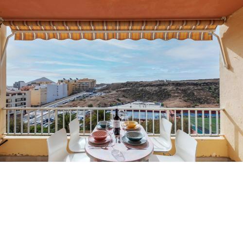 HALLEY SUNSHINE HOLIDAY HOME - by MEDANO4YOU