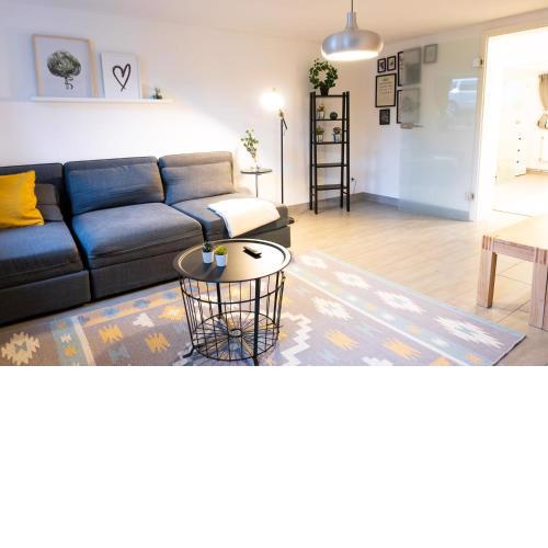 Hamburg Altona - 3 Bedrooms for up to 10