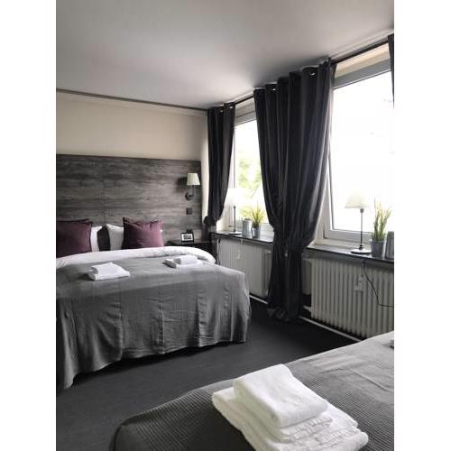Hamburg Room