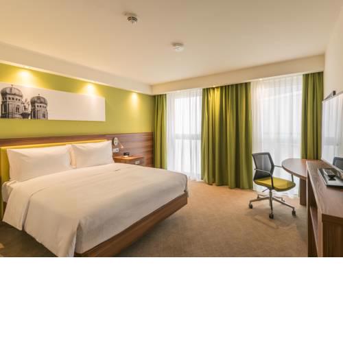 Hampton By Hilton Munich City West