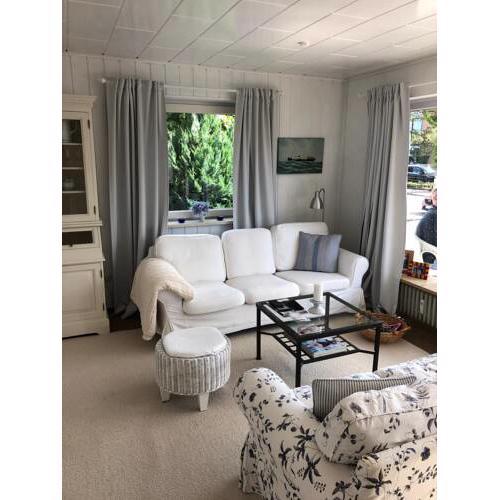 Hamptons No.4