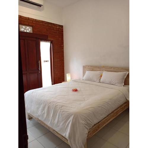 Happy guest house