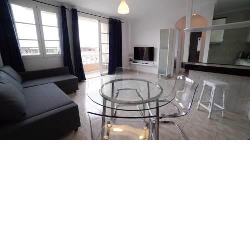 Harbour Apartment With Sea View
