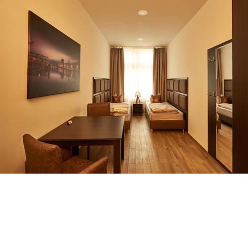 Harbour Apartments