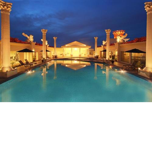 Harmoni One Convention Hotel and Service Apartments