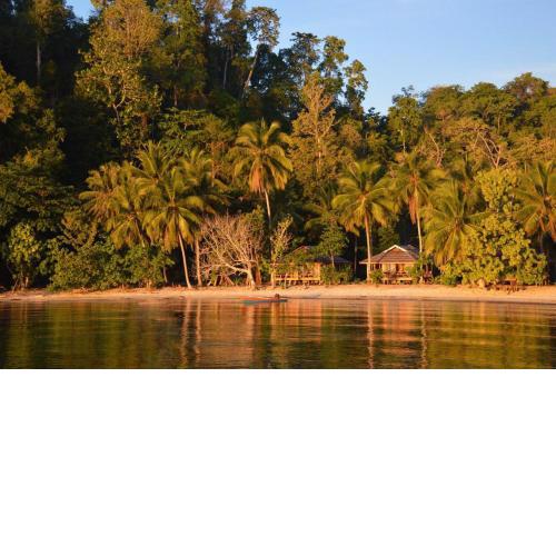 Harmony Bay Resort and Dive Center