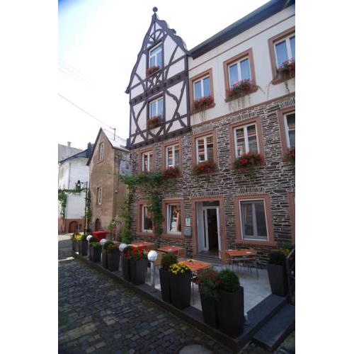 Harry's Vinothek & Restaurant