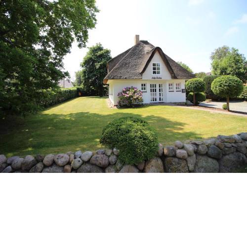 Haubarg Reetdachhaus Lüttje Haubarg