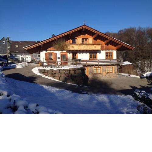 Haus Alpenrose zum Vic