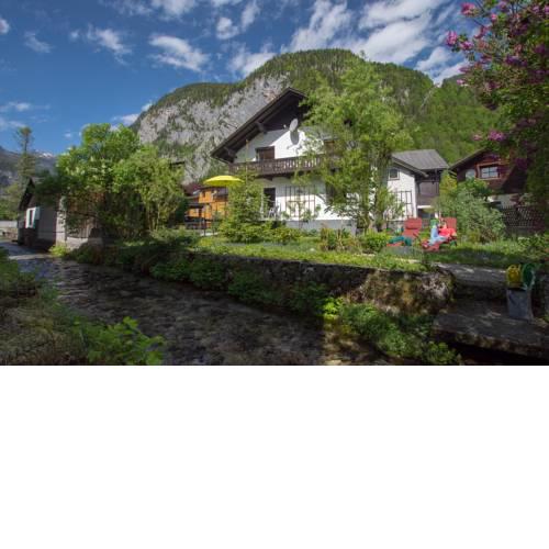 Haus am Bach