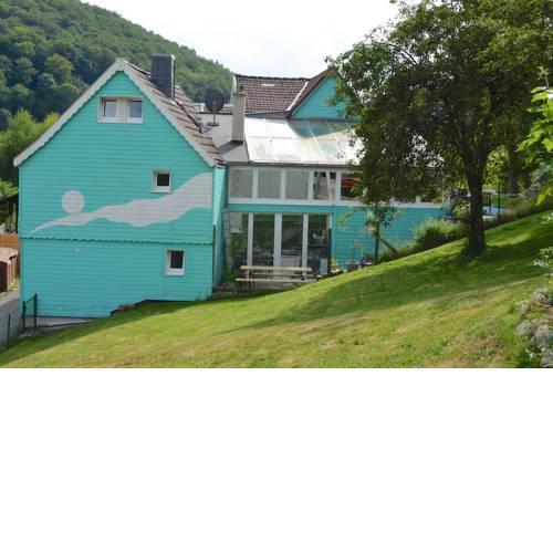 Haus am Bergflüsschen