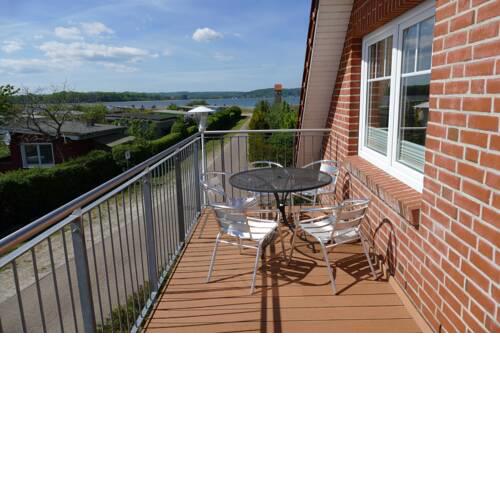 Haus am Deich- Feriendomizil mit Balkon