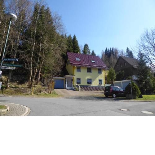 Haus am Hang