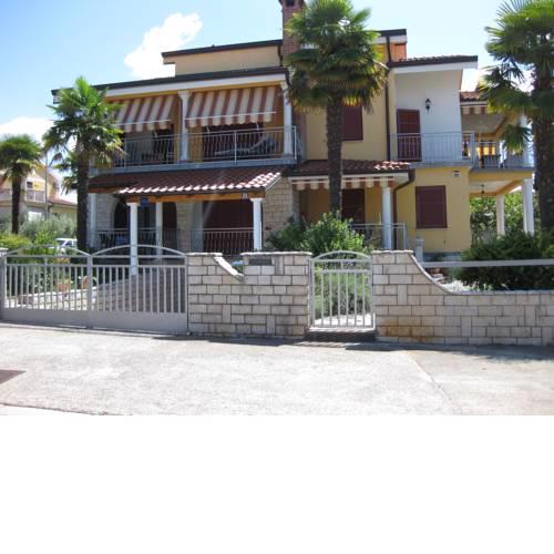 Haus Ana