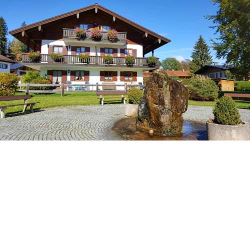 Haus beim Stein