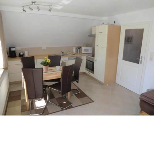 Haus Deckstein - OG - Ferienwohnung 02