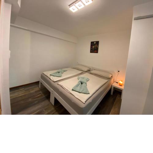 Haus Hamburg FREE Bed Linen and parking on site