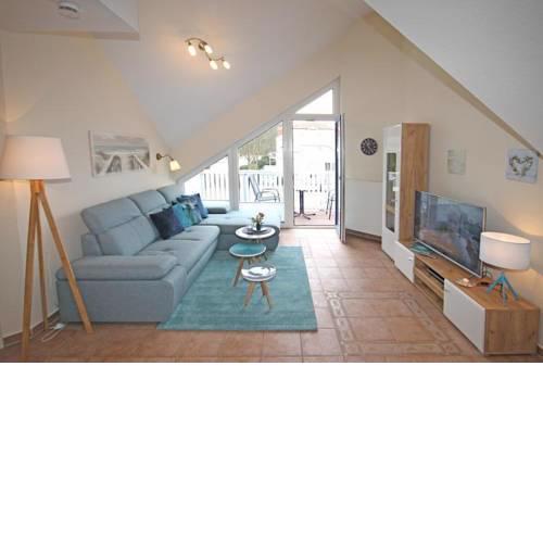 Haus Karl-Risch-Straße - Wohnung 6 / 9816