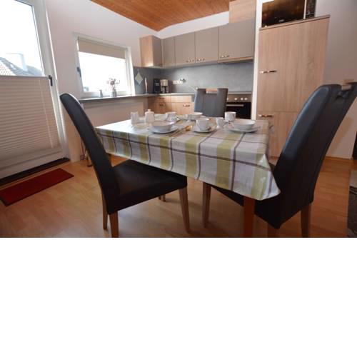 Haus Lily Nr. 04