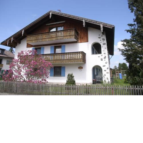 Haus Magnolia