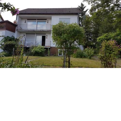 Haus mit Bienwaldblick