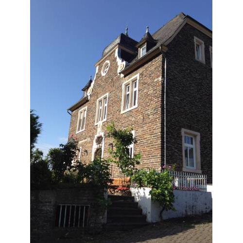Haus Nummer 1, Moselblick
