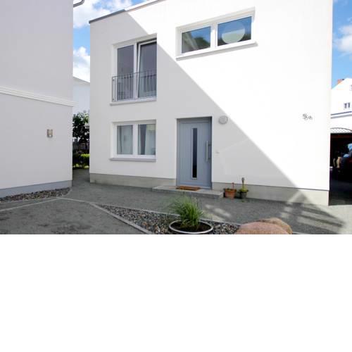Haus Putbus by Rujana