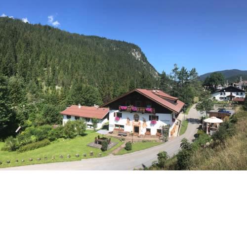 Haus Schnee-Kristall