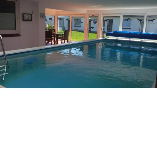 Haus Sommerwind-Ferienwohnungen mit Schwimmbad und Sauna in Büsum