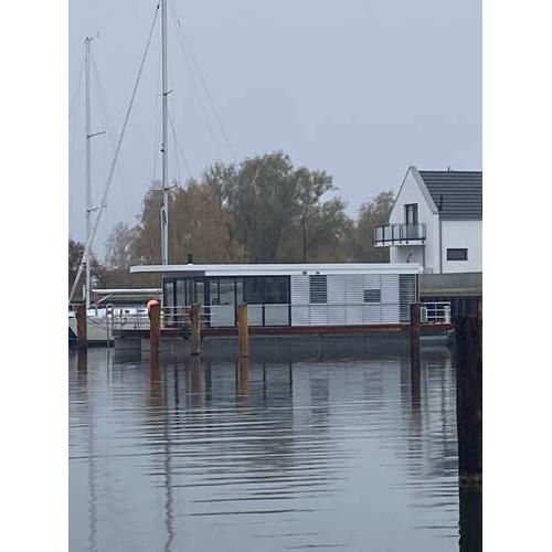 Hausboot Trinity