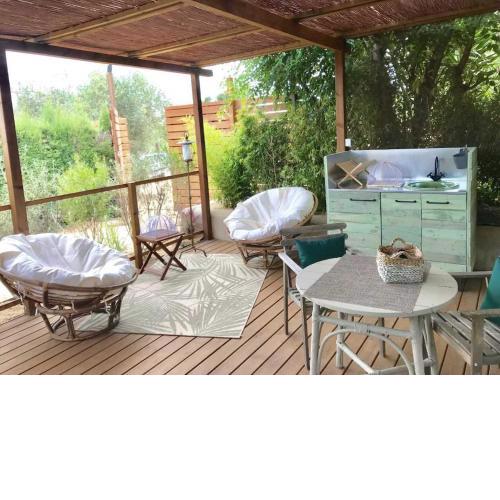 Hauzify I Aires de l'Empordà