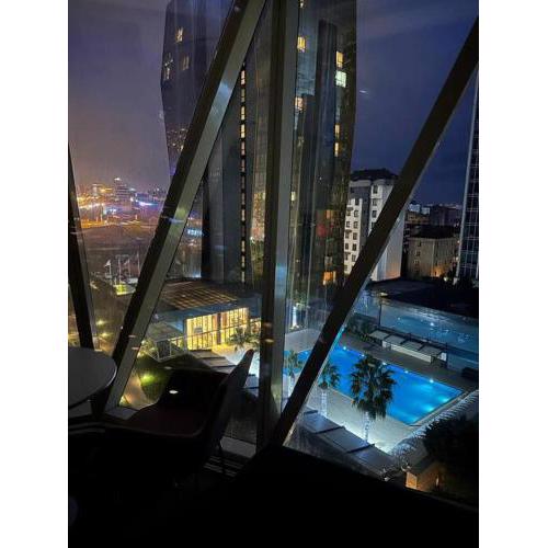 Havuz Manzaralı Lüx Otel Dairesi