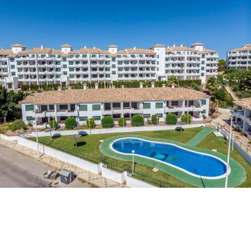 HE Campoamor