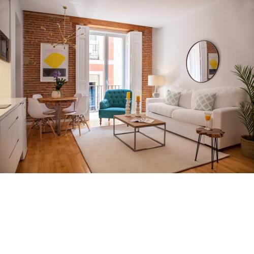 Heart of Madrid- A/C- WiFi- New