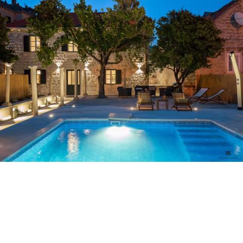 Hedera Estate, Villa Hedera IV