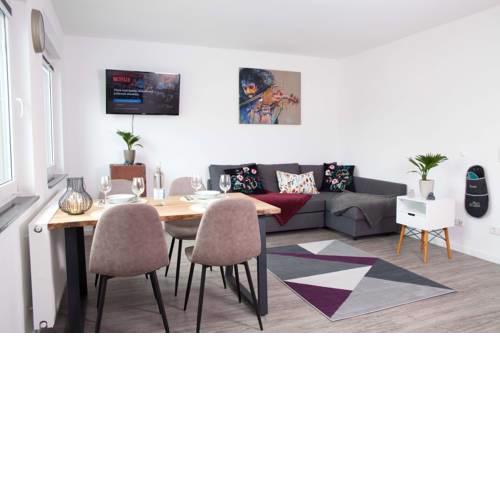 Helle 2-Zi. Wohnung, Netflix/WiFi, Hockenheimring