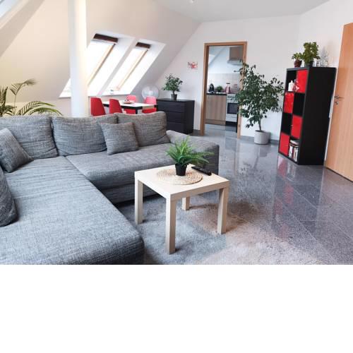 Helle City Wohnung mit Netflix nähe Schloss Uni