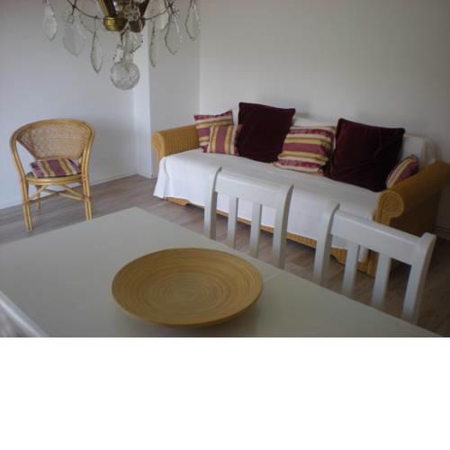 Helle Ferienwohnung im Roten Feld