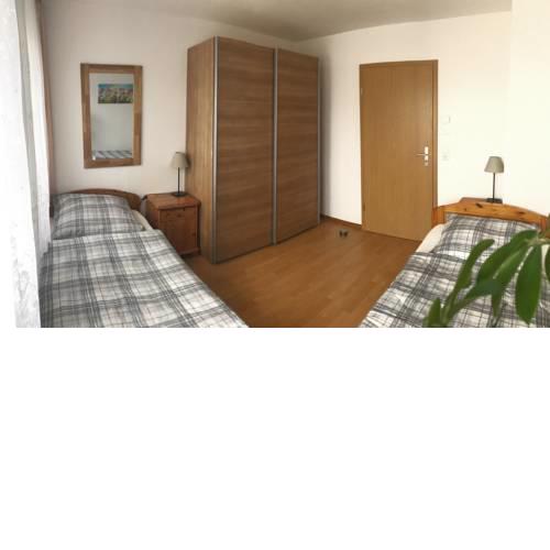 Helle Ferienwohnung -Zwei Birken- in Ellwangen, Ostalb