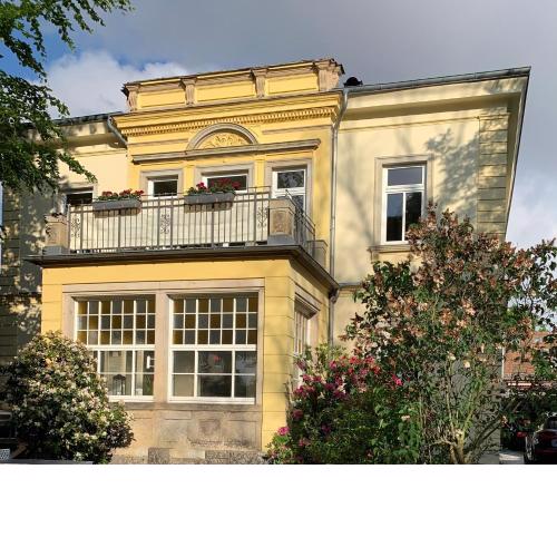 Helle Terrassenwohnung in Traumlage von Dresden