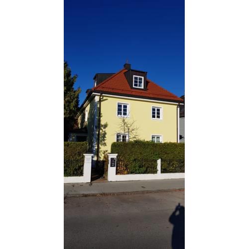 Helle und ruhige Dachgeschosswohnung