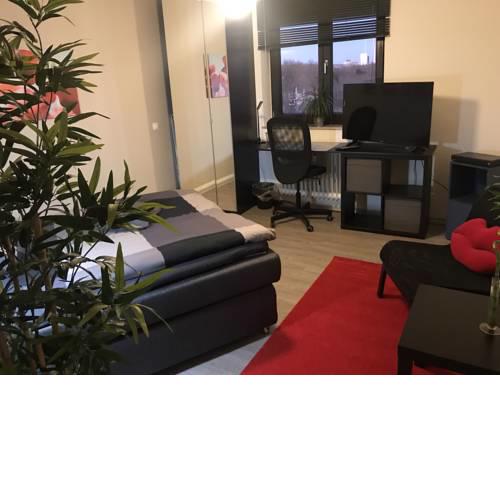 Helle Wohnung mit Balkon