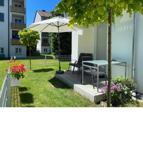 Helles Appartement mit Terrasse