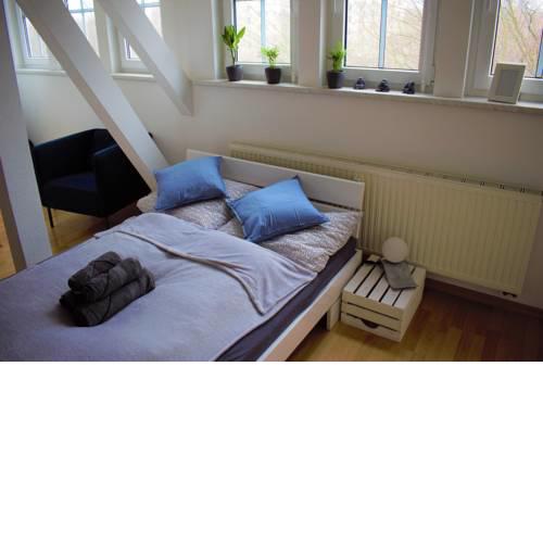 HELLES und MUCKELIGES Apartment mit WLAN und XBOX ONE