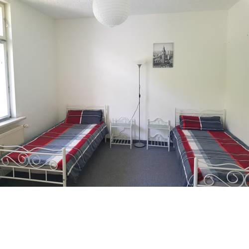 Helles Zimmer mit schönem Blick