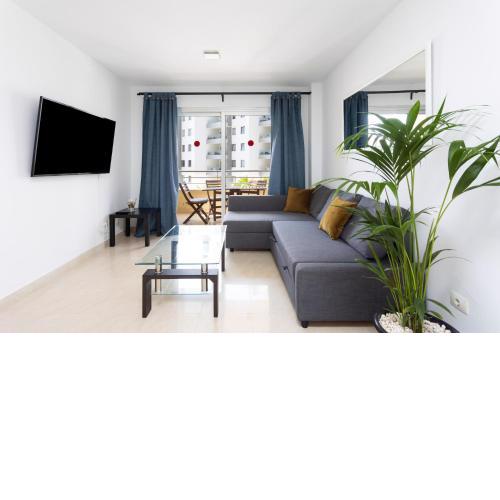 Hemeras Boutique Homes - bright apartment 5min from the sea