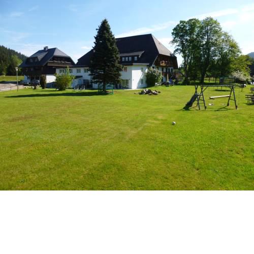 Hermeshof und Biohaus